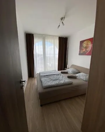 Sunshine Ezustpart Apartman 4/410 * Шиофок