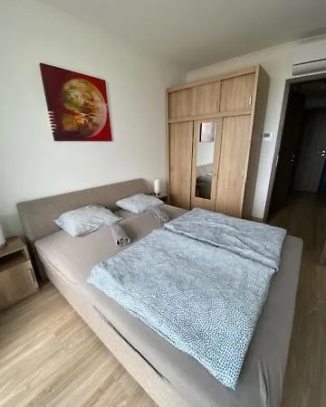Апартаменты Sunshine Ezustpart Apartman 4/410 *