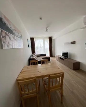 Sunshine Ezustpart Apartman 4/410 Апартаменты Шиофок